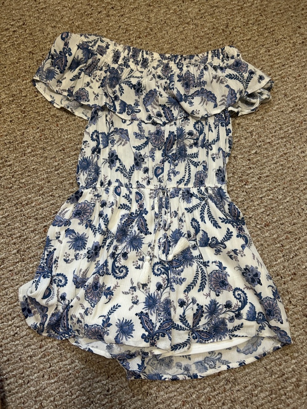 T.J.Maxx Band of Gypsies White and Blue Floral Top
